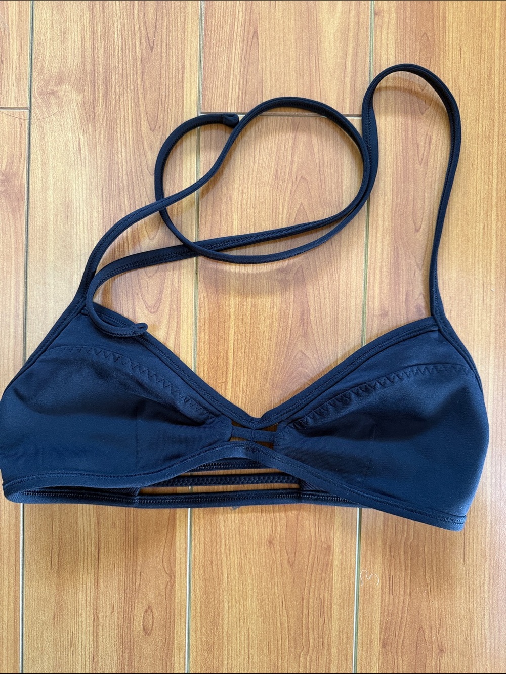 Lululemon bra size 4